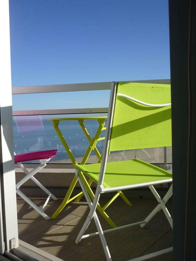 Apartamento Studio Avec Balcon Sur Plage Pereire Pleine Vue Mer Arcachón Exterior foto